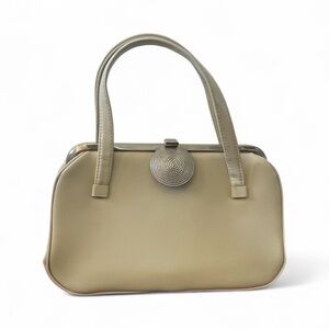 Vintage Cream Beige Top Handle Silver Frame Circular Clasp Handbag Purse